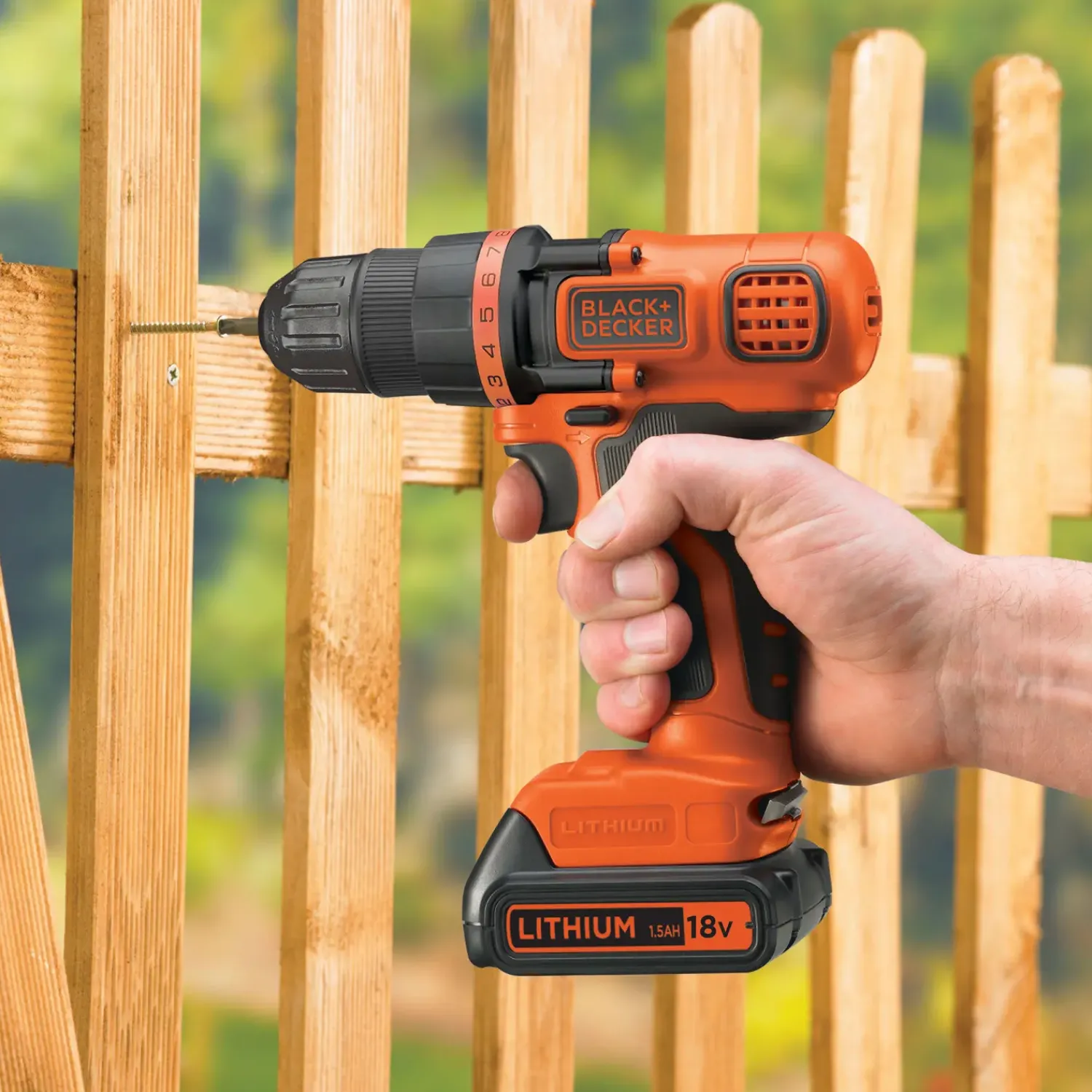 Black+Decker Bore- Og Skruemaskiner^BDCDD18N 18V bore-/skruemaskine solo