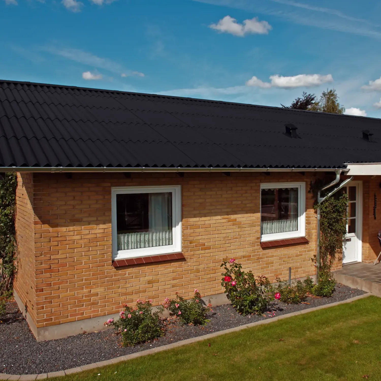 Swisspearl Bølgeplader^Bølgeplade B6-S HJ/HU sortblå 1090x1180 mm