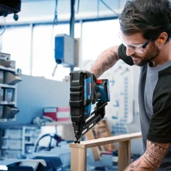 New Bosch Professional Bosch GNH 18V-64 M akku dykkerpistol solo