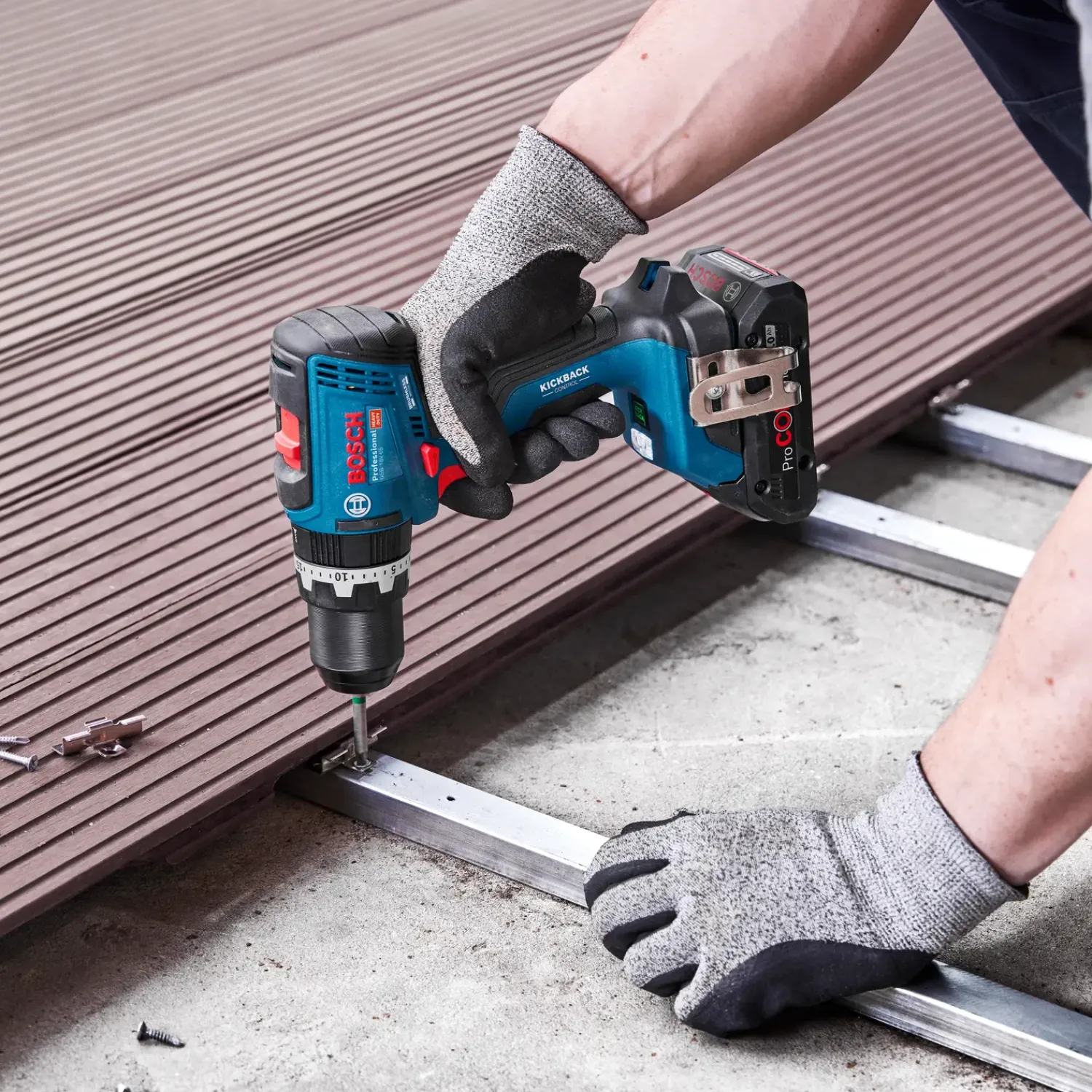 Online Bosch GSB 18V-65 slagboremaskine 2x5Ah batteri og L-BOXX