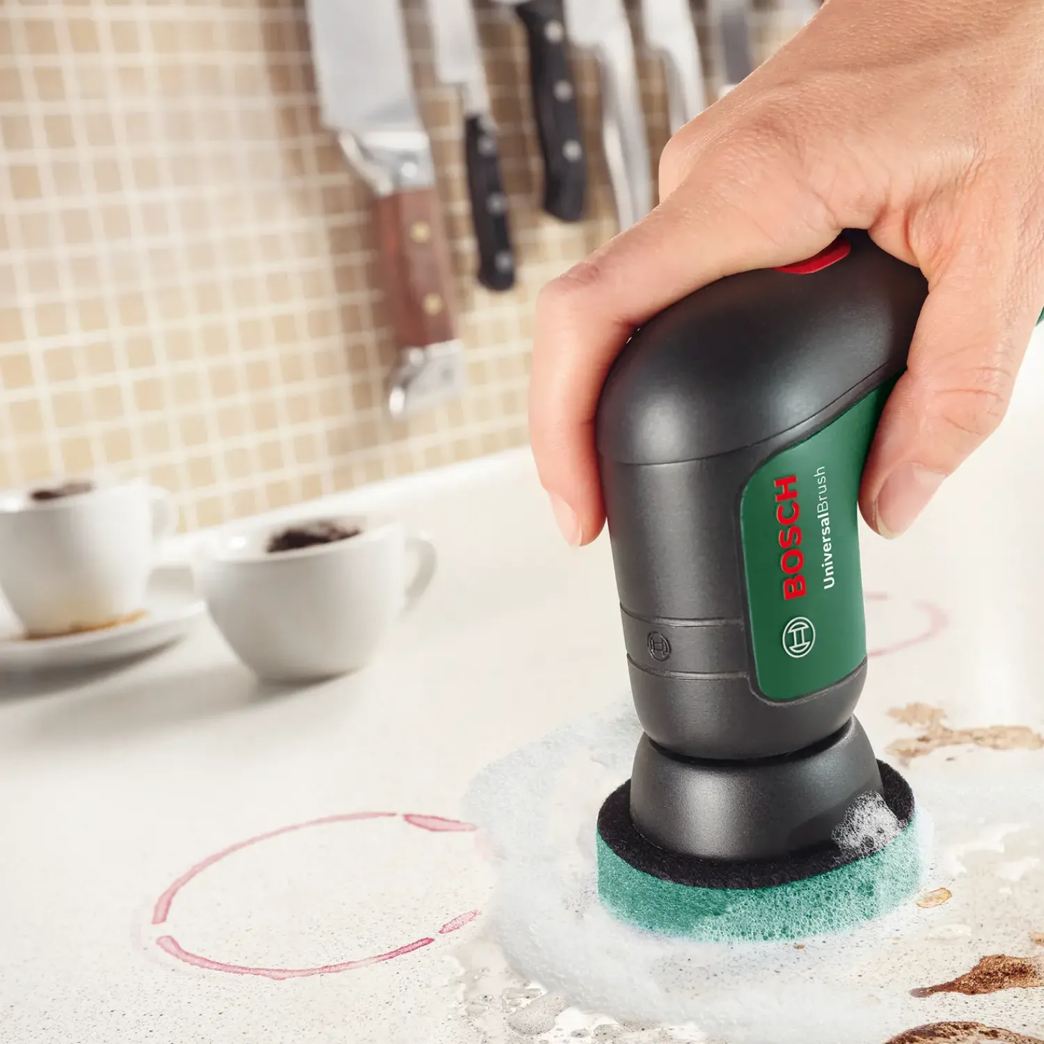 Bosch gør det selv Rengøringsartikler|Tilbehør Til Kontor Og Værksted^Bosch UniversalBrush rengøringsværktøj 3,6V USB