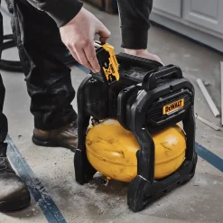 Best DeWALT DCC1018N-XJ kompressor 18V XR solo