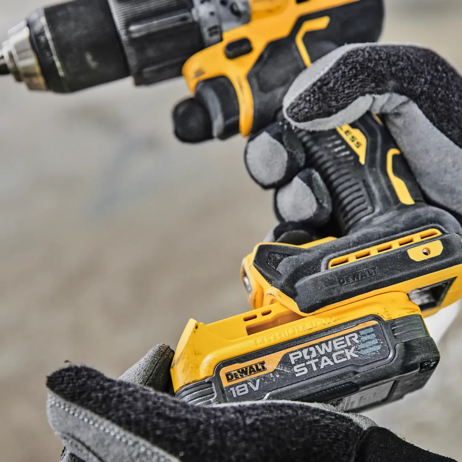 Online DeWALT DCD805E1T-QW 18V 1.7Ah Powerstack batteri