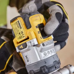 Online DeWALT DCD1007NT-XJ 18V slagboremaskine solo TSTAK