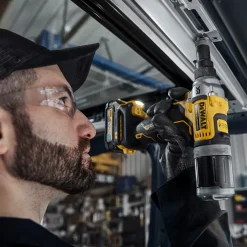 DeWALT Nitter^DCF414NT-XJ nittepistol 18V XR til 4,8-6,4 mm nitter solo