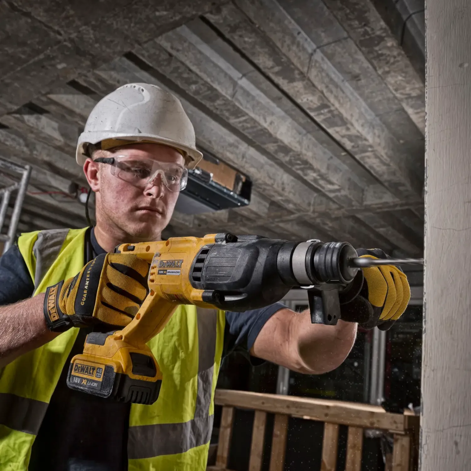 Clearance DeWALT DCH133N 18V XR borehammer SDS-plus solo