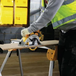 DeWALT Rundsave^DCS391N 18V rundsav solo