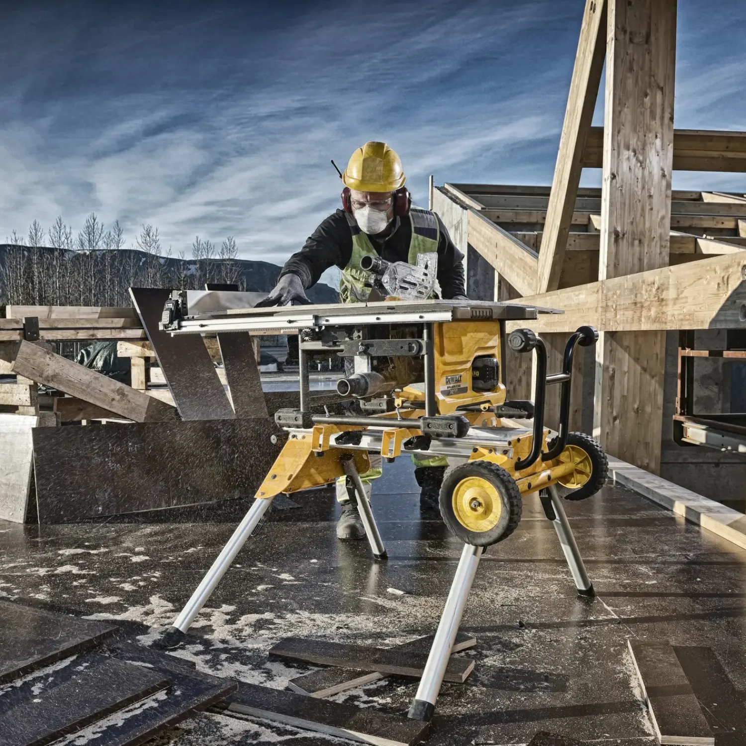 Discount DeWALT DCS7485N-XJ 54V XR Flexvolt bordsav Ø210 mm solo