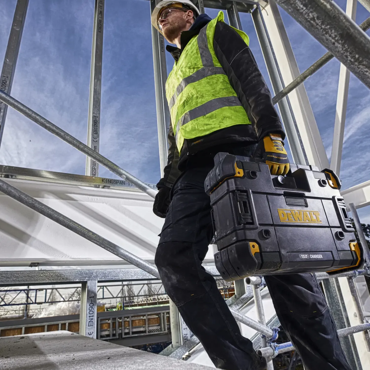 DeWALT Arbejdsradioer^DWST1-81078 TSTAK byggepladsradio med oplader