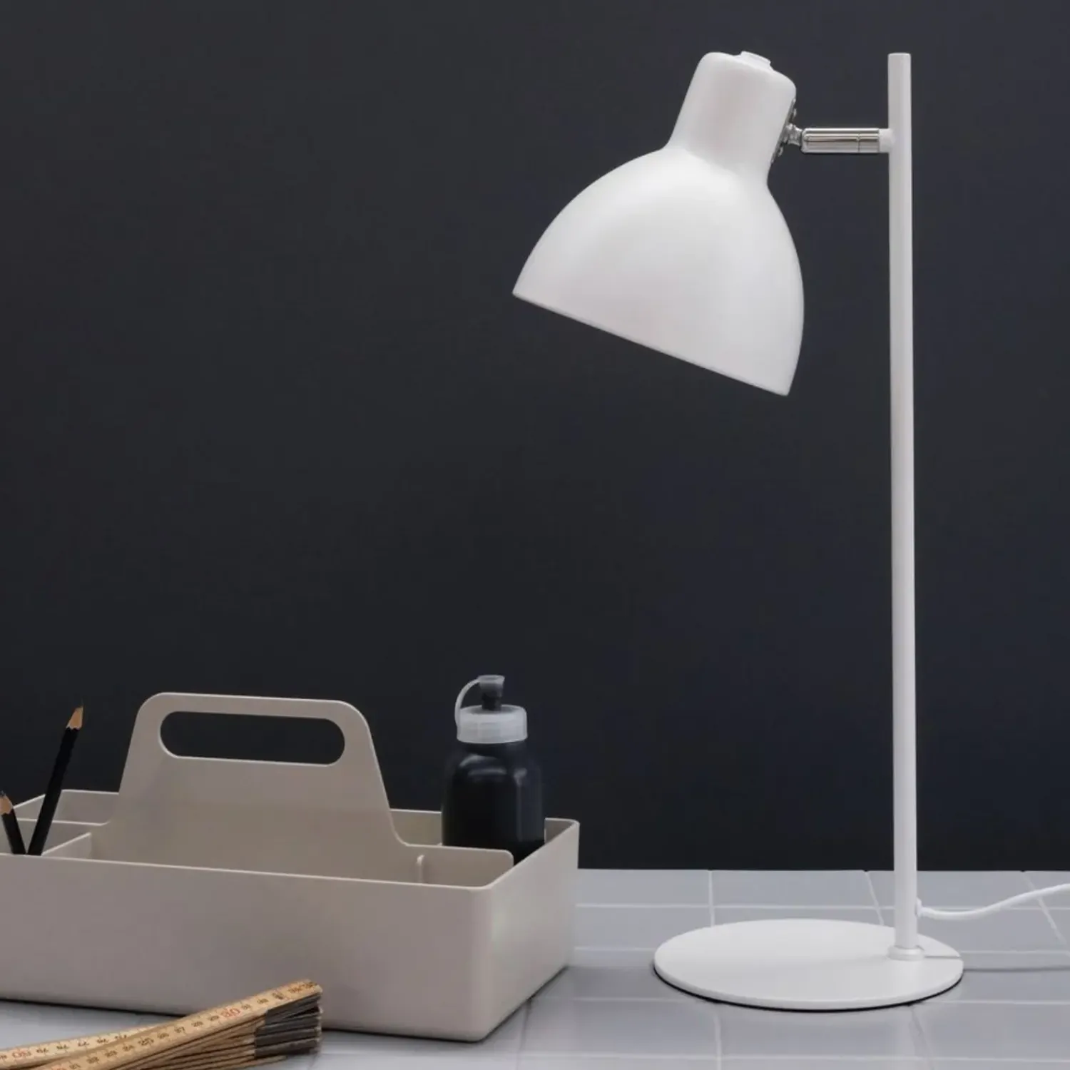 Bordlamper^Dyberg Larsen Skagen bordlampe E27 mat hvid