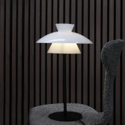 New Dyberg Larsen Valby opal bordlampe 3 G9 sort