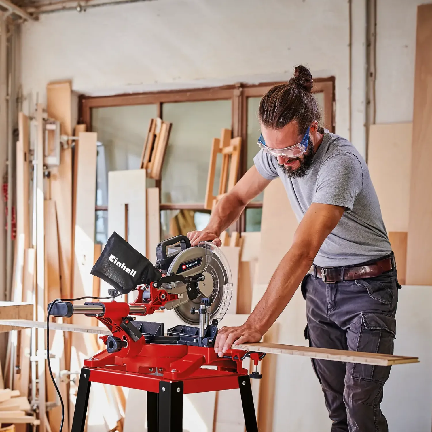 Einhell Kap-/Geringssave^TC-SM 2531/1 U kap-/geringssav, Ø254 mm - 1900W