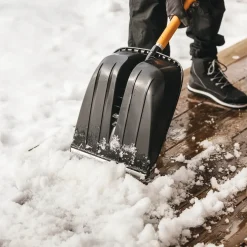 Fiskars Haveredskaber^sneskovl X serie