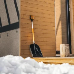 Fiskars Haveredskaber^sneskovl X serie