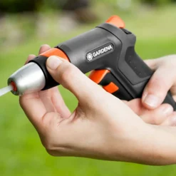 Gardena Havevanding^Premium sprøjte/strålepistol frostsikker 18305-20