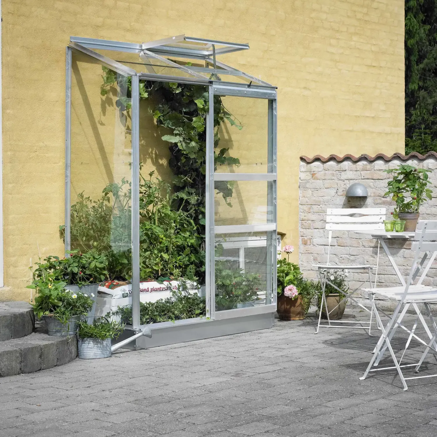 Halls Vægdrivhuse^Altan 2 vægdrivhus alu. med delt glas 0,91 m²