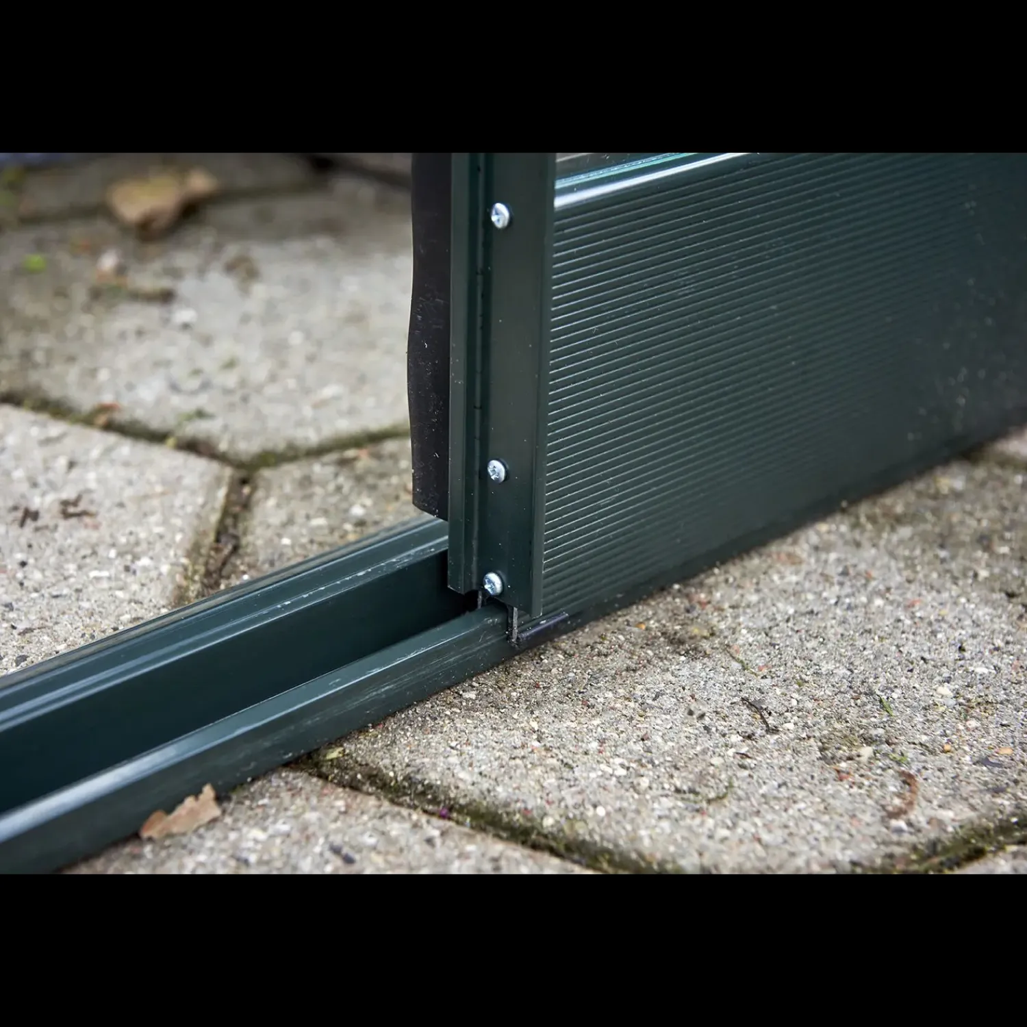 Halls Orangerier^Garden Room drivhus grøn med hærdet glas, inkl. sokkel 12,9 m²