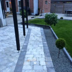 RBR Belægningssten^Herregård MEGA med rumlet kant grå 21x28x7 cm