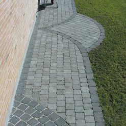 RBR Belægningssten^Herregårdssten med rumlet kant Gråmix 14x21x5 cm