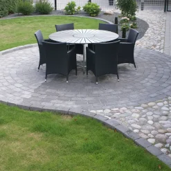 IBF Belægningssten^Holmegaardsten®, Stor cirkelsten, 14x11x5,5, antracit