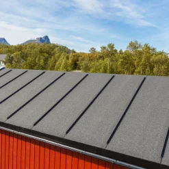 Isola Tagpap Og Tilbehør^3GR selvbygger tagpap sort rll. á 1x7 m