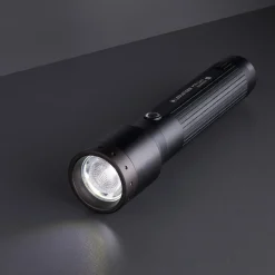 Ledlenser Lommelygter^P7R Core lommelygte inkl. 1xgenopladelig batteri sort