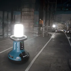 Makita Arbejdslamper^DEADML810  LXT® LED lampe 18V solo