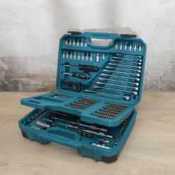Best Makita E-10883 topnøgle/værktøjssæt 221 dele