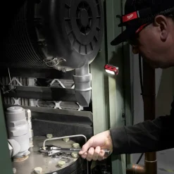 Best Milwaukee IR HL450 USB-genopladelig pandelampe