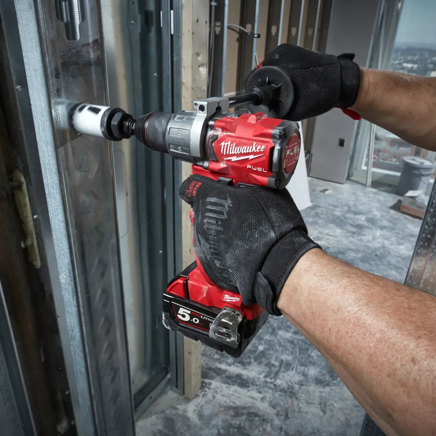 Discount Milwaukee M18 FDP2-502X 18V Fuel slagboremaskine 2x5.0 Ah batterier og lader