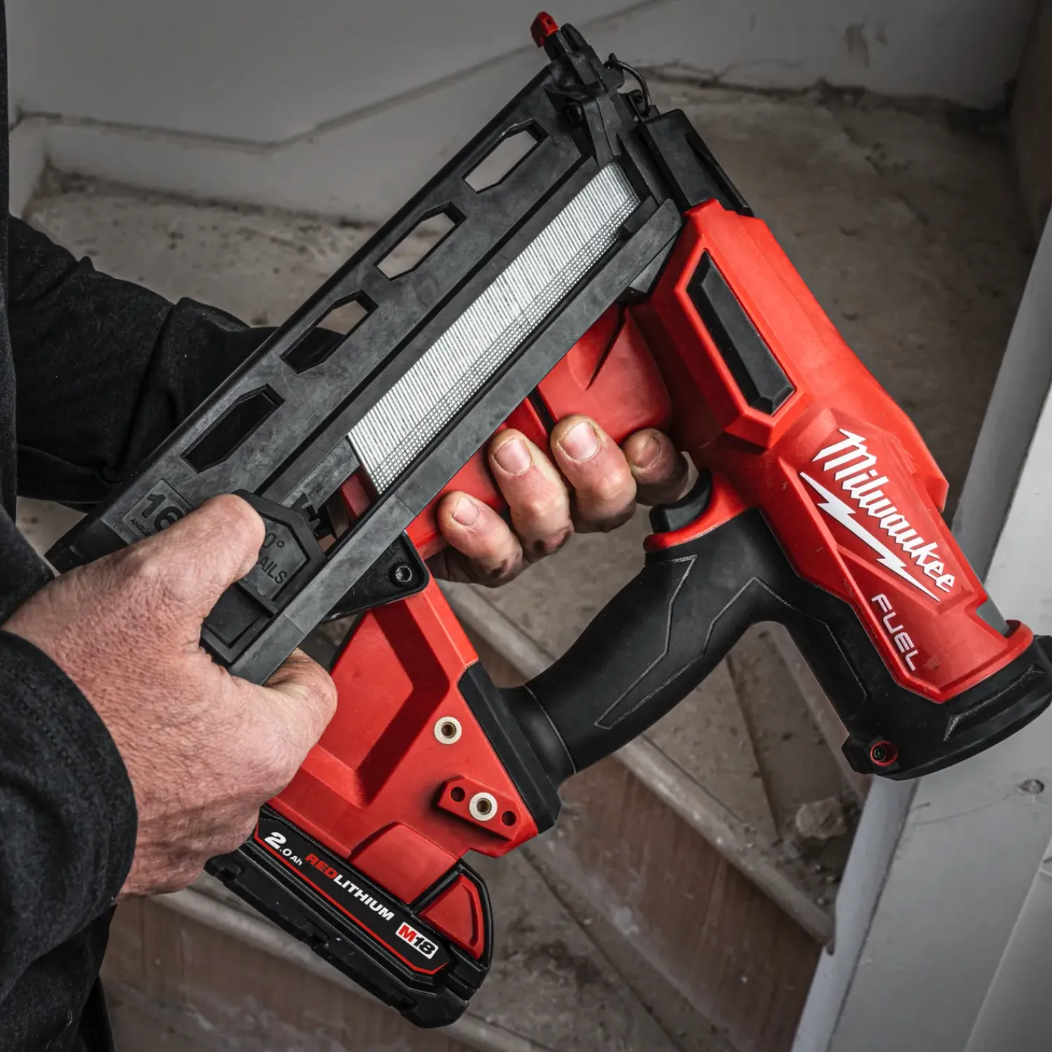 Milwaukee Sømpistoler^M18 FN16GA-OX dykkerpistol