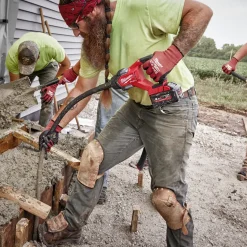 Milwaukee Betonslibere^M18 Fuel FCVN12-0 betonvibrator med 2,4 m skaft