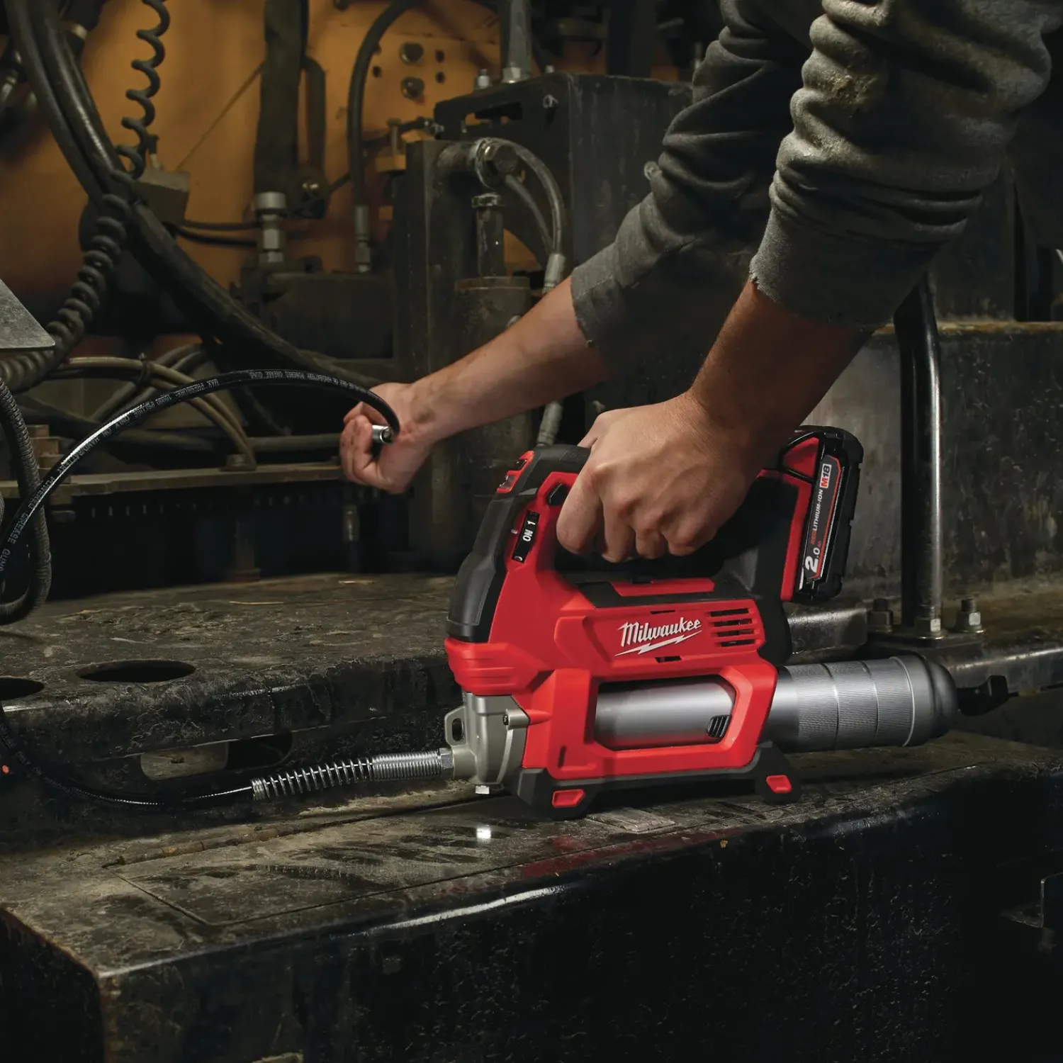 Discount Milwaukee M18 GG-0 fedtpistol