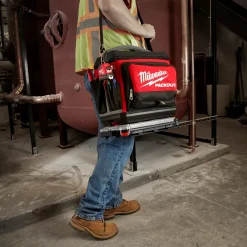 Clearance Milwaukee PACKOUT™ køletaske