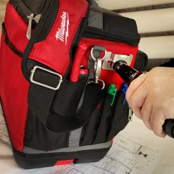 Clearance Milwaukee PACKOUT™ køletaske