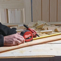 New Milwaukee S8/25 mm slimline målebånd 8 m