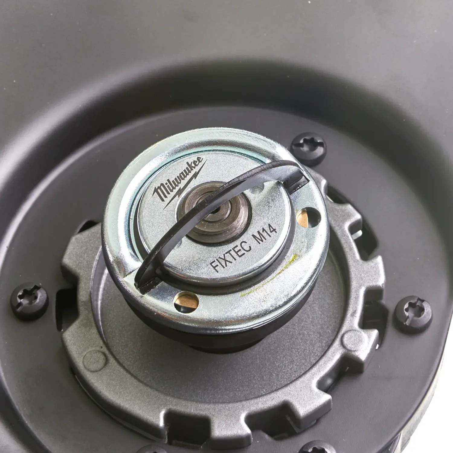 Online Milwaukee vinkelsliber M18 FLAG230XPDB-0C