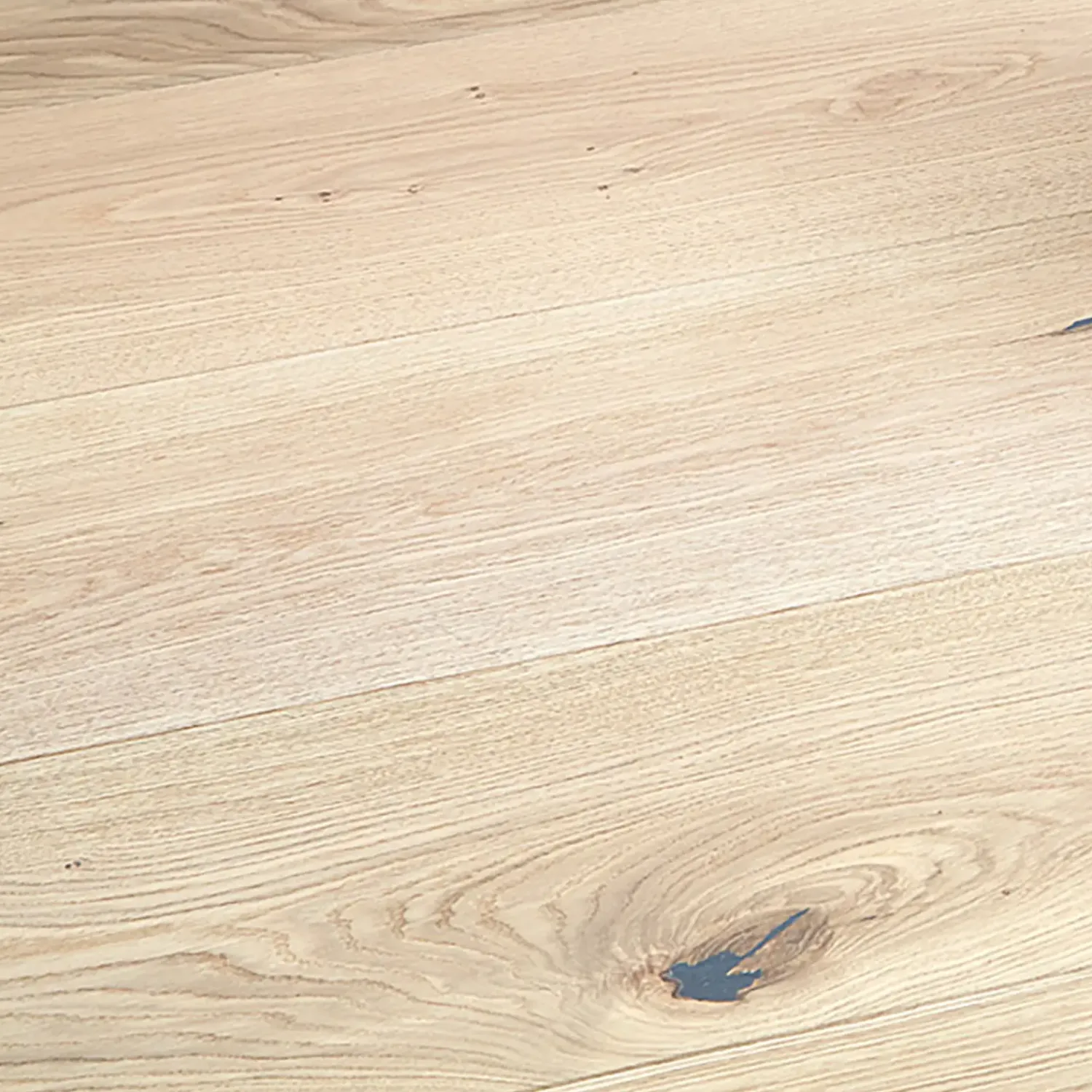 Moland Trægulve^Morello Living parketgulv i eg børstet hvid