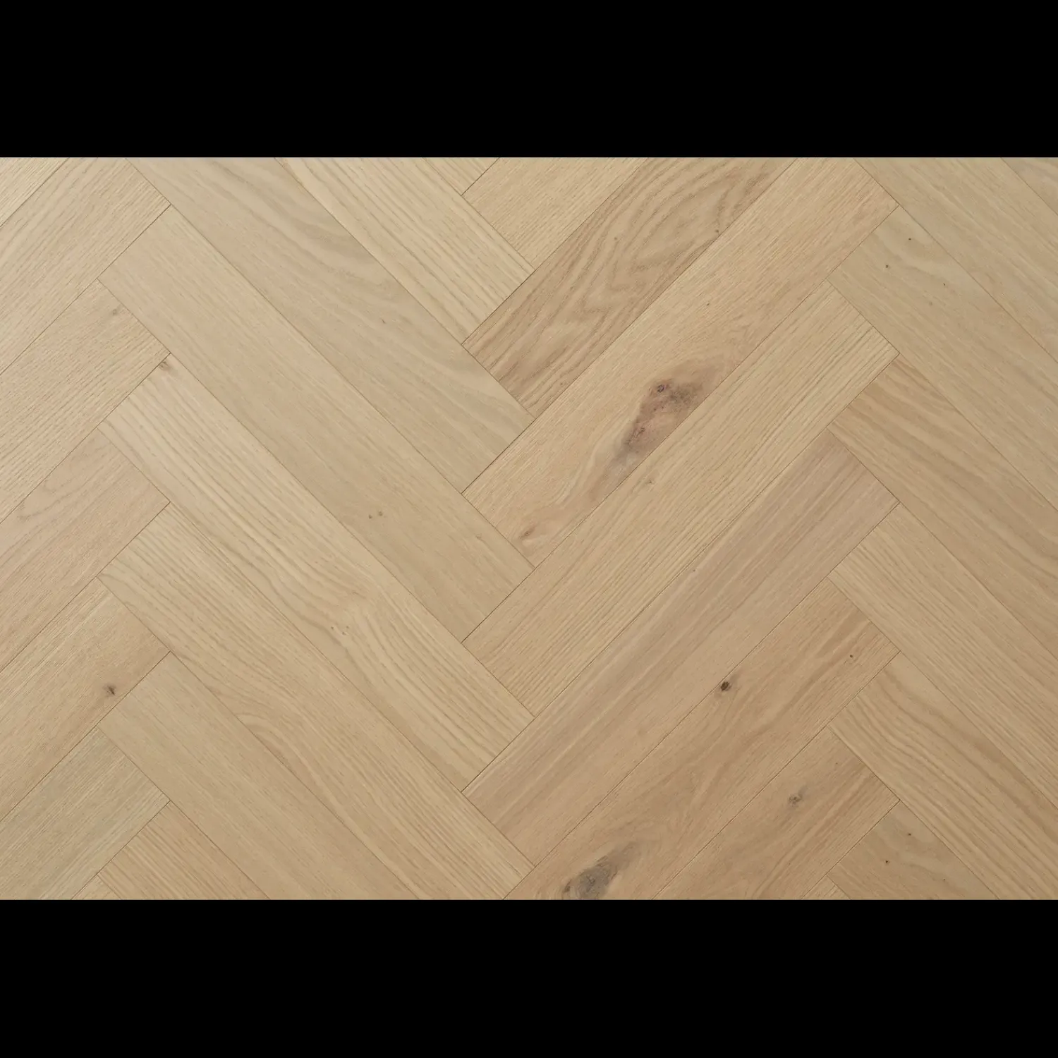 Sale Moland Super Brisbane højre-stav sildebens-parketgulv i eg