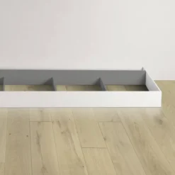 New Multi-Living sokkelsæt hvid 240 cm m/2 endesokler