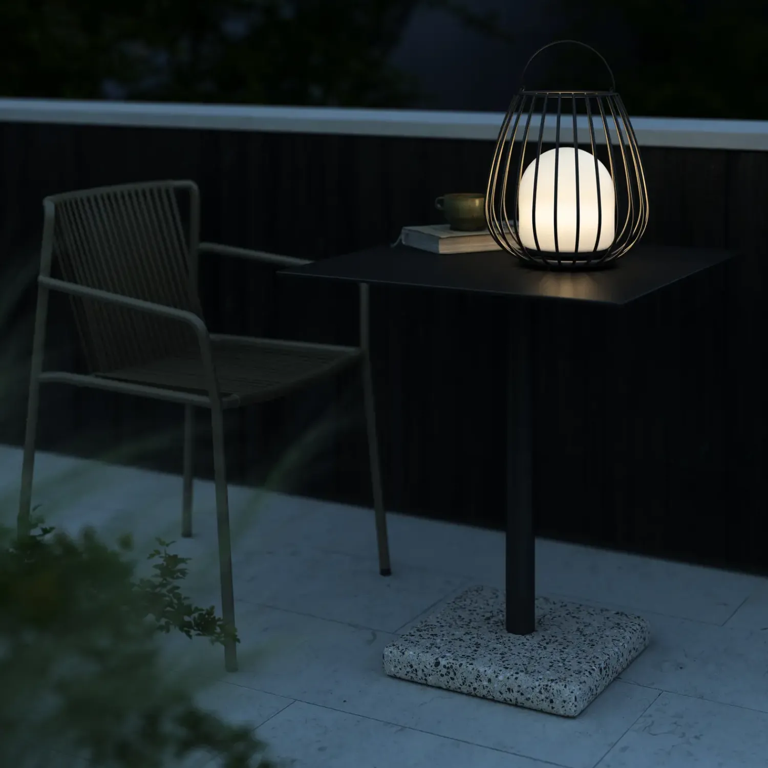 Clearance Nordlux Jim To-Go batterilampe sort