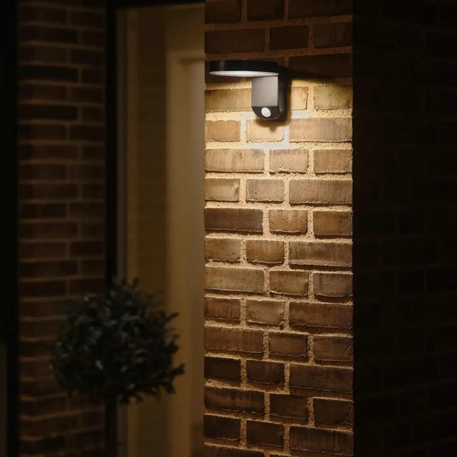 Nordlux Solcellelamper^Rica Round solcelle væglampe