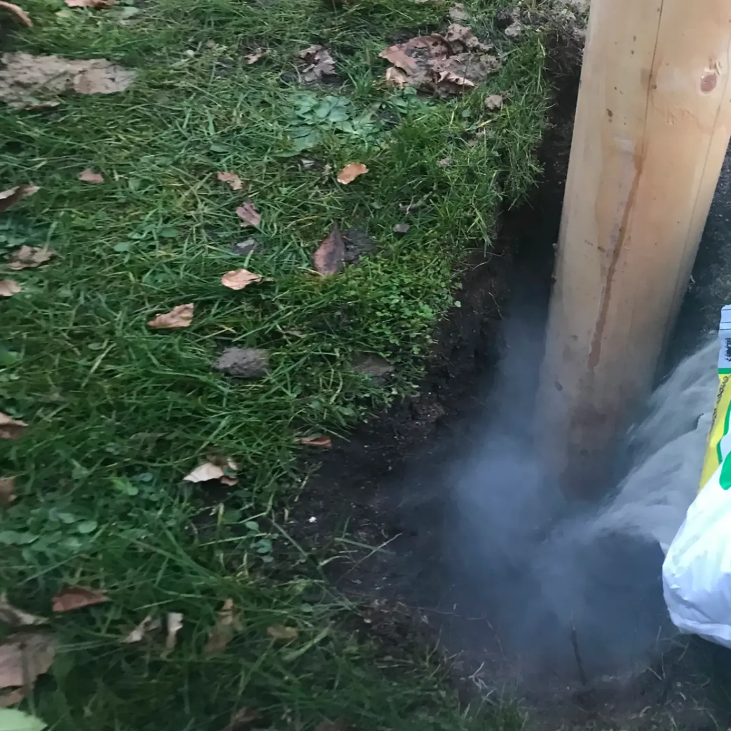 Stål- Og Glashegn^Panelhegn hjørnestolpe 40x40 mm længde 150 cm