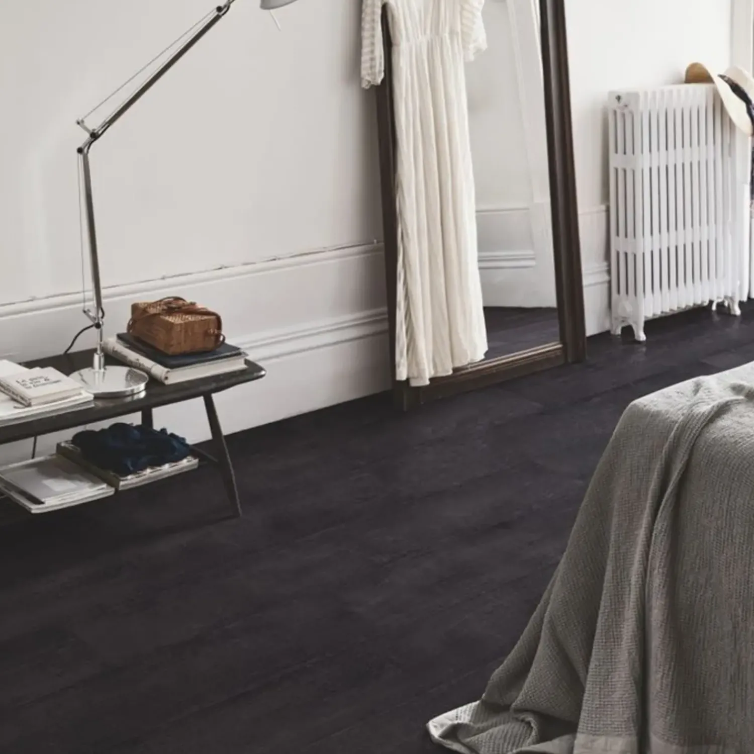 Laminatgulve^Pergo Lillehammer laminatgulv 212x1380x9 mm black painted oak