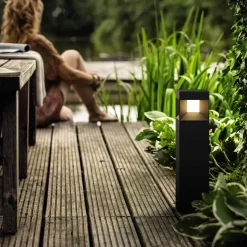 Philips Havelamper^Parterre havelampe 8W sort