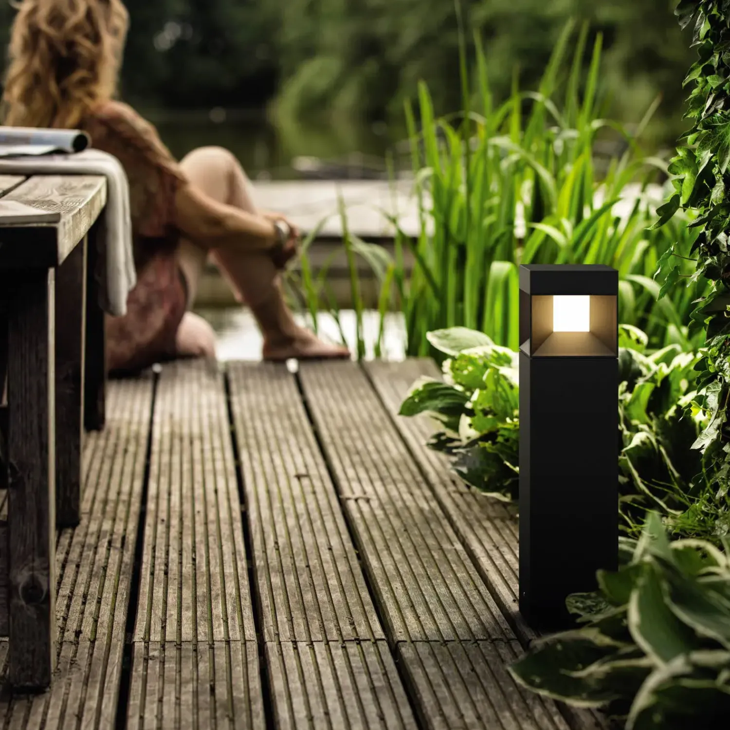 Philips Havelamper^Parterre havelampe 8W sort