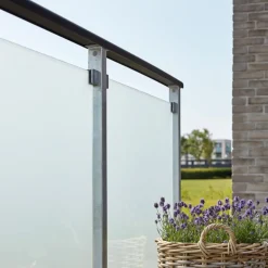 Plus Tilbehør Til Hegn^håndliste t/gelænder 6x199 cm sort