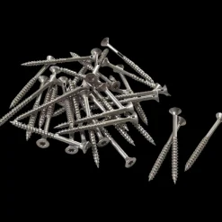 Plus Tilbehør Til Hegn^monteringsskruer t/Plank og Klink 34 stk sølvgrå