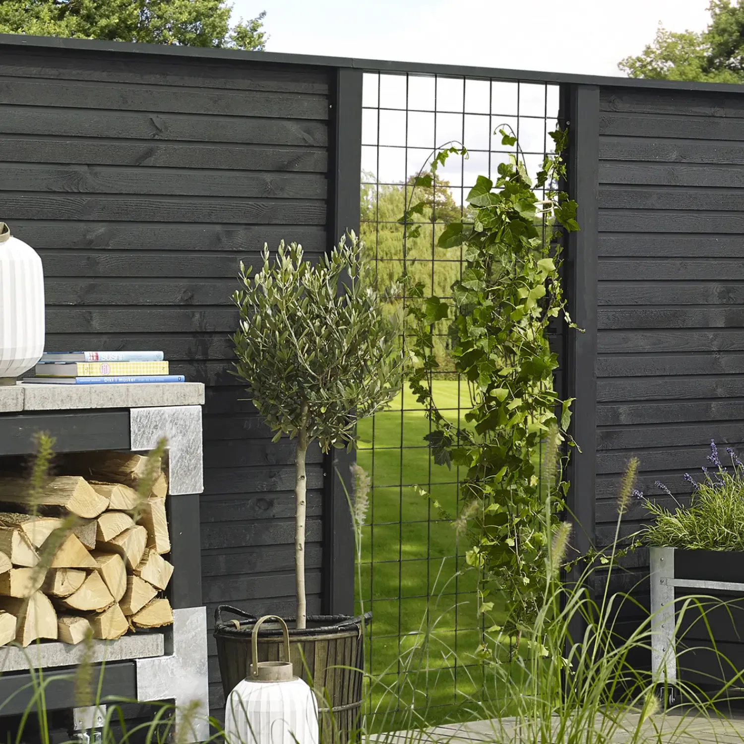 Hot Plus Plank profilhegn 174x91 cm sort