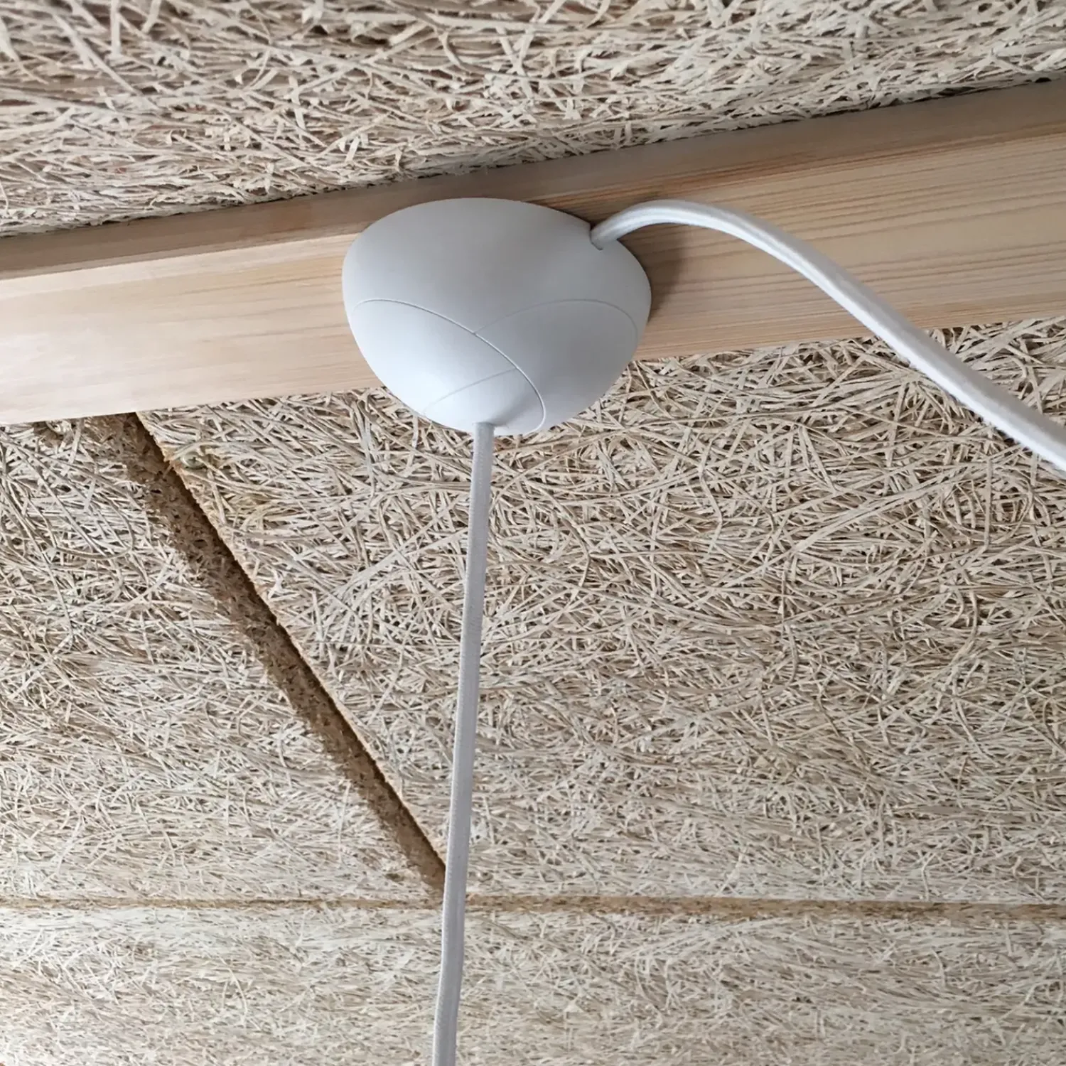 New Dyberg Larsen Rosetta loftsroset skrå/lige lofter hvid 0-45°